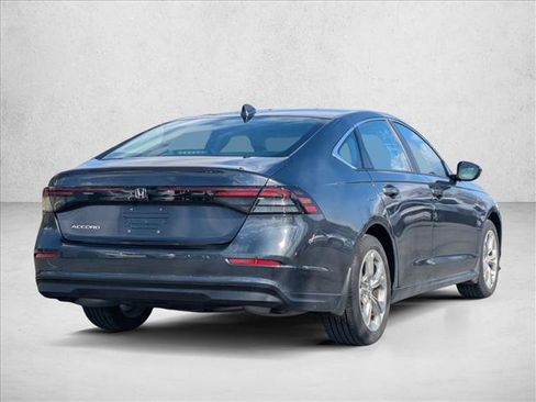 Used 2023 Honda Accord LX image 5