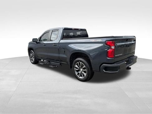 Used 2022 Chevrolet Silverado 1500 Custom w/ Safety Confidence Package image 3