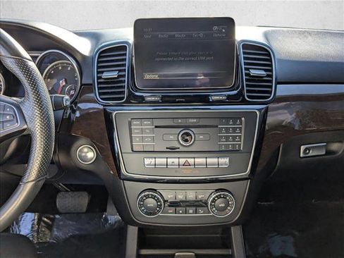 Used 2018 Mercedes-Benz GLE 350 image 12