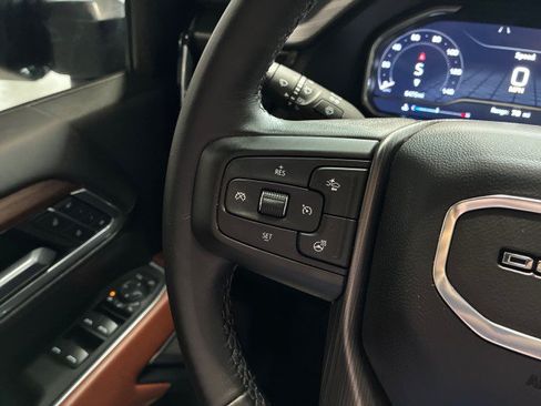 Used 2025 GMC Sierra 2500 Denali Ultimate w/ Max Trailering Package AWD/4WD image 24