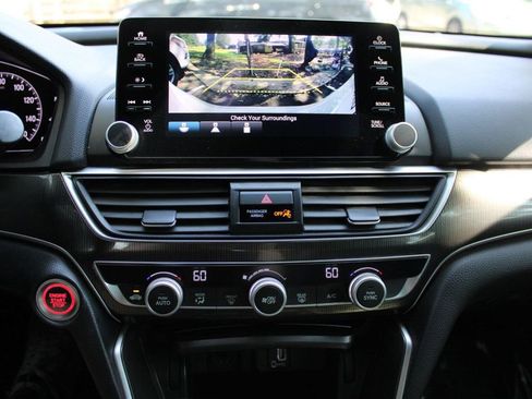 Used 2019 Honda Accord Sport image 14