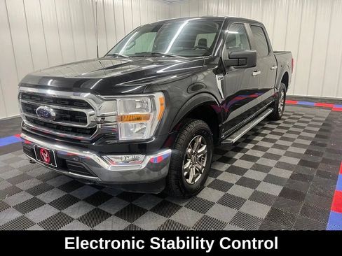 Used 2023 Ford F150 XLT w/ XTR Package AWD/4WD image 8