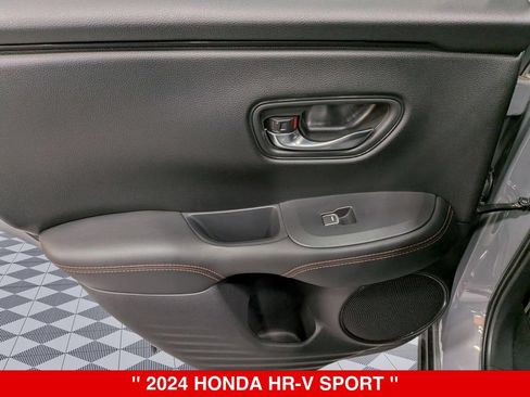 Used 2024 Honda HR-V Sport image 25