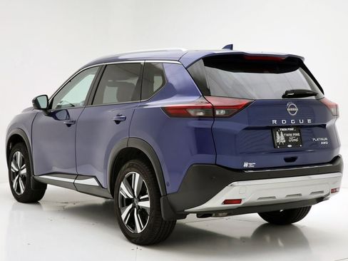 Used 2023 Nissan Rogue Platinum w/ Platinum Premium Package image 7