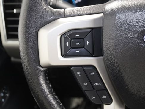 Used 2019 Ford F150 Lariat AWD/4WD image 32