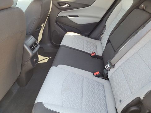 Used 2022 Chevrolet Equinox LT FWD image 10