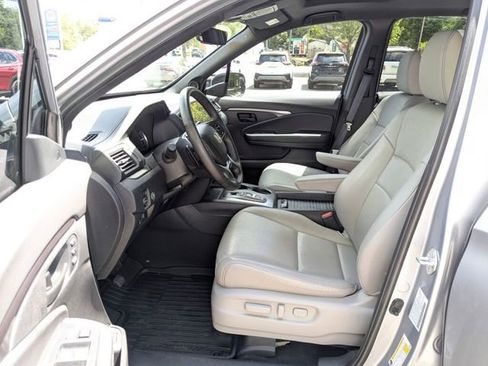 Certified 2023 Honda Passport EX-L image 29