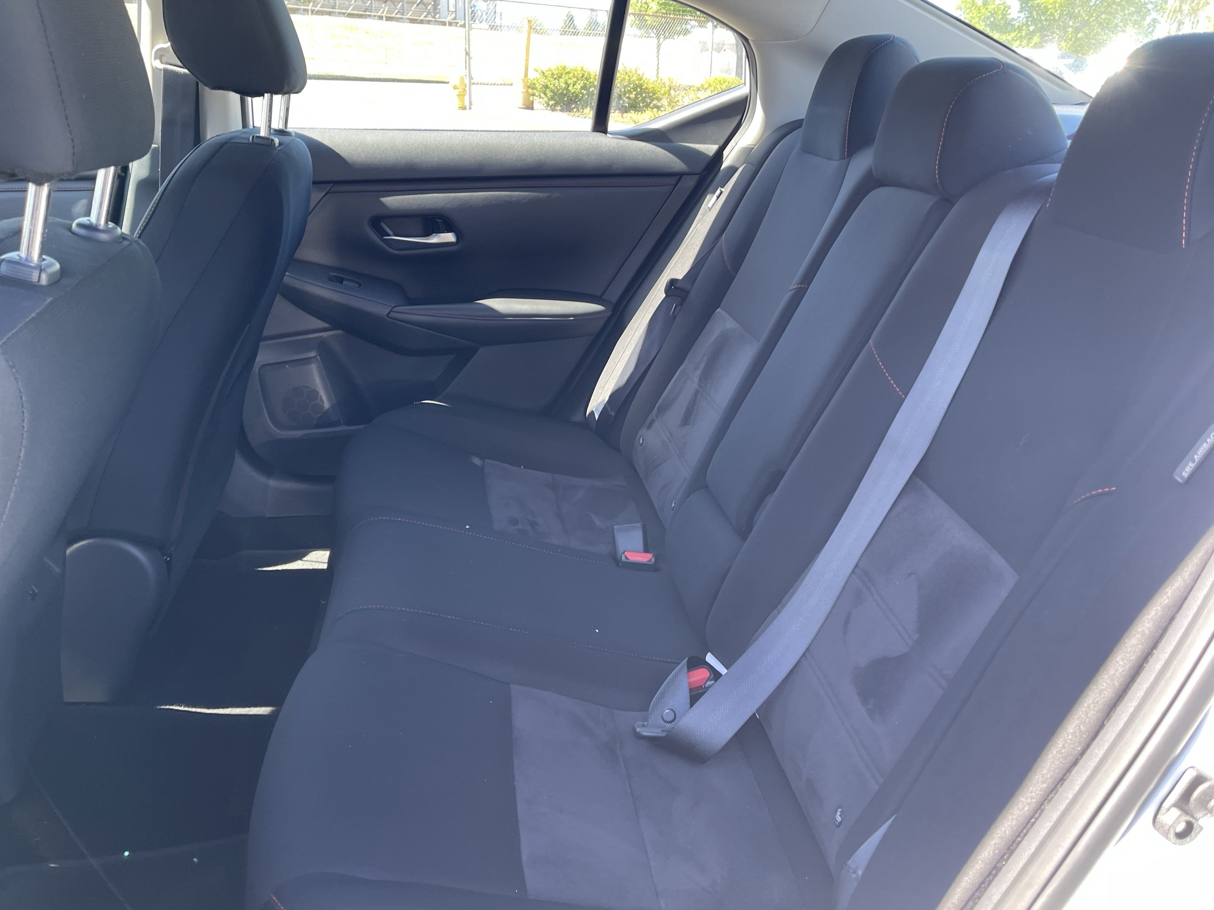 Used 2025 Nissan Sentra SR FWD image 15