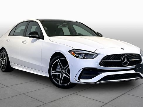 Used 2023 Mercedes-Benz C 300 4MATIC Sedan image 3