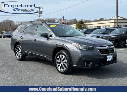 Used 2020 Subaru Outback Premium image 1