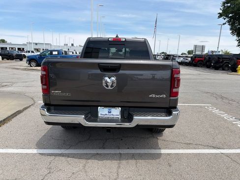 Used 2023 RAM 1500 Big Horn AWD/4WD image 4