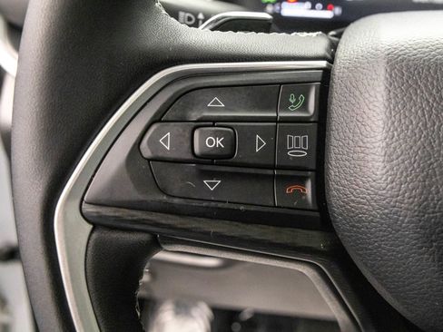 Used 2024 Jeep Grand Cherokee L Laredo image 20