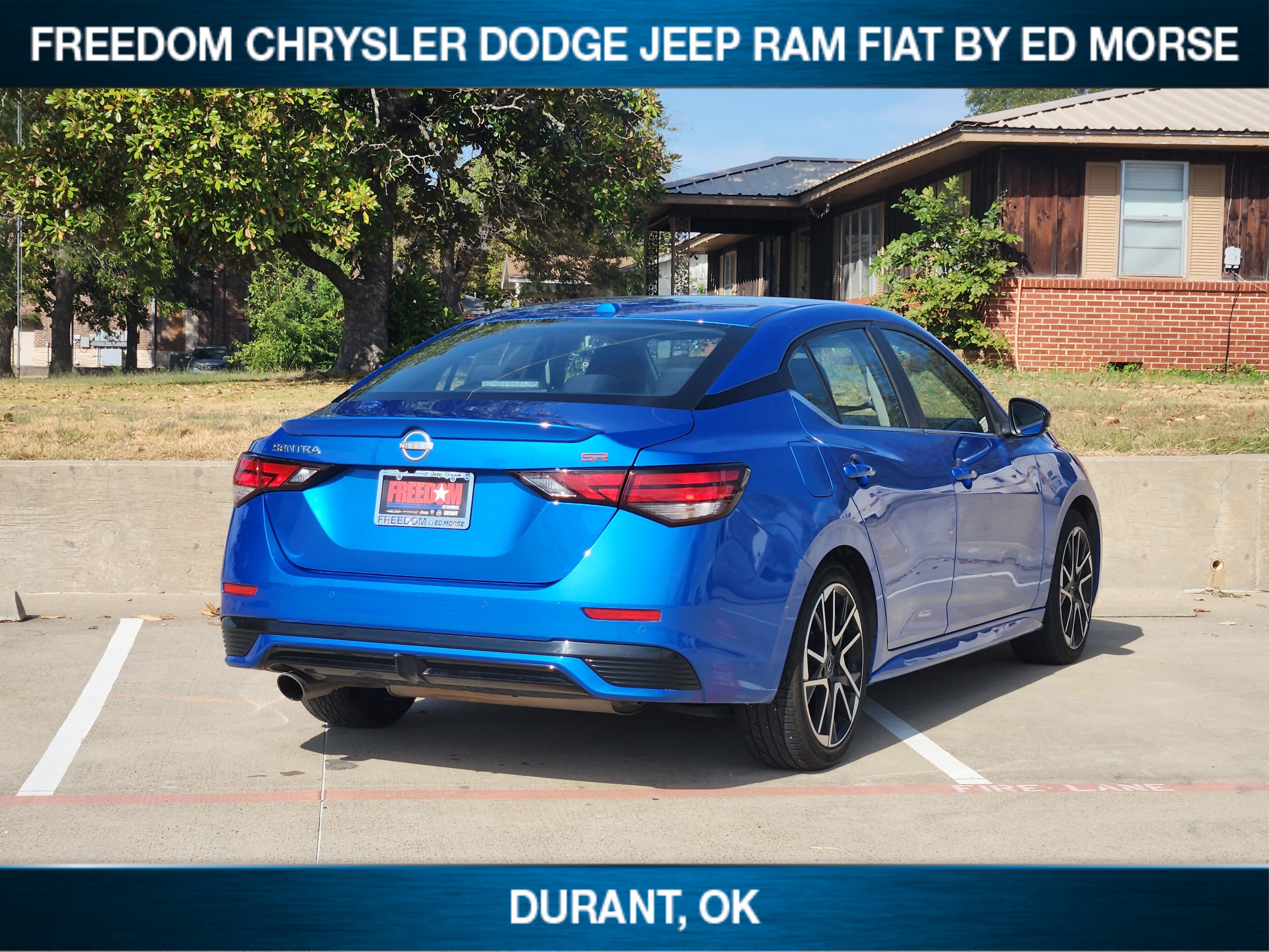 Used 2025 Nissan Sentra SR FWD image 4