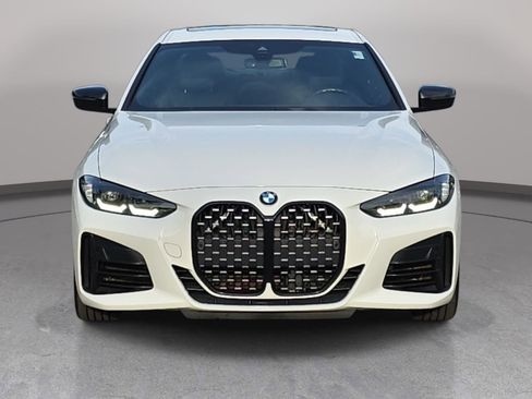 Used 2023 BMW M440i Coupe w/ Premium Package image 2