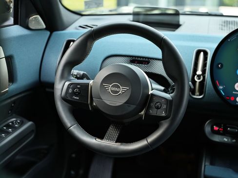 Used 2025 MINI Cooper Countryman S w/ Comfort Package Max AWD/4WD image 28