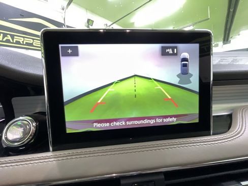 Used 2020 Lincoln Corsair AWD w/ Premium Package image 21