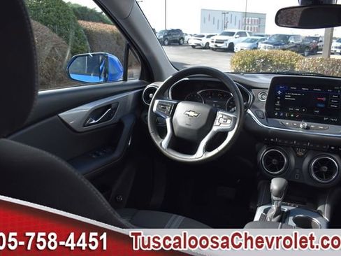 Used 2024 Chevrolet Blazer LT w/ Convenience Package image 25