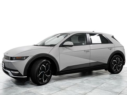 Used 2024 Hyundai Ioniq 5 SEL AWD/4WD image 4