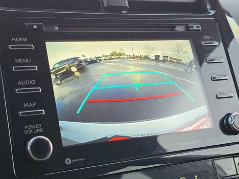 Used 2022 Toyota Prius Prime LE image 27