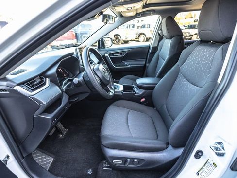 Used 2024 Toyota RAV4 XLE w/ Convenience Package image 23