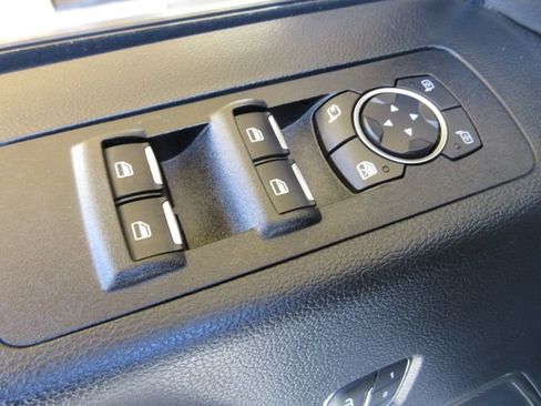 Used 2019 Ford F150 Raptor w/ Equipment Group 802A Luxury AWD/4WD image 10