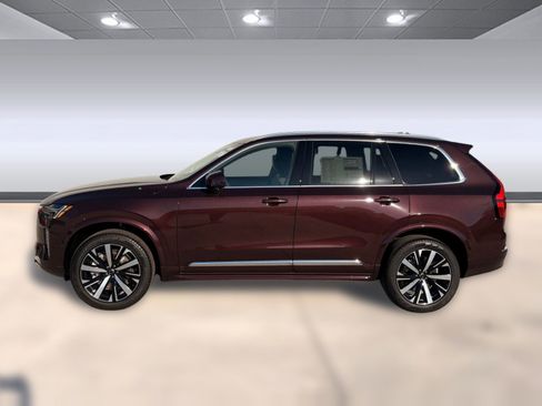 New 2026 Volvo XC90 B5 Core image 2