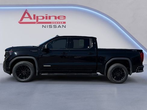 Used 2022 GMC Sierra 1500 Elevation image 2