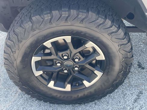 Certified 2024 Jeep Wrangler Unlimited Rubicon 4xe AWD/4WD image 9