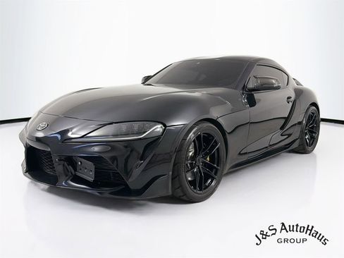 Used 2022 Toyota Supra Premium w/ Driver Assist Package RWD image 3