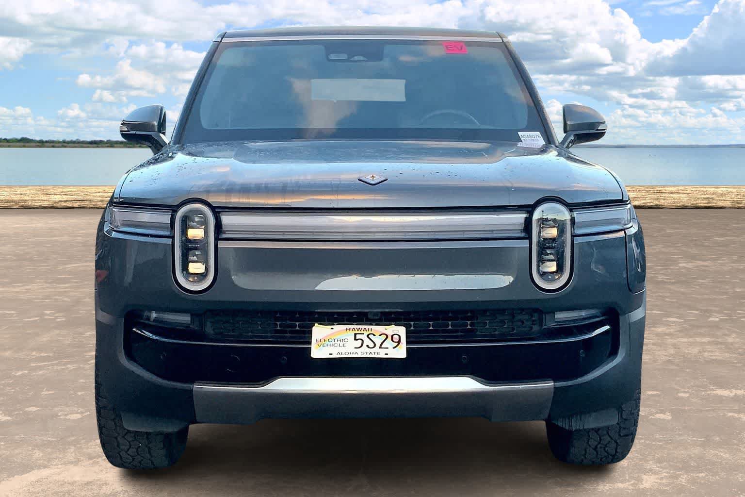 Used 2025 Rivian R1S Adventure Dual AWD/4WD image 6