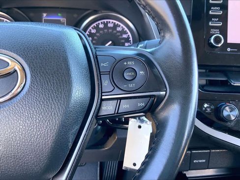 Used 2023 Toyota Camry SE image 23