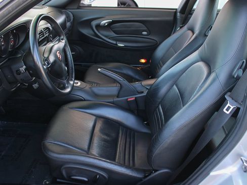 Used 2002 Porsche 911 GT3 RS image 16