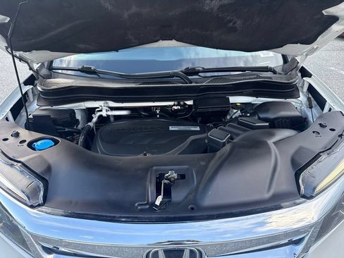 Used 2020 Honda Pilot LX image 25