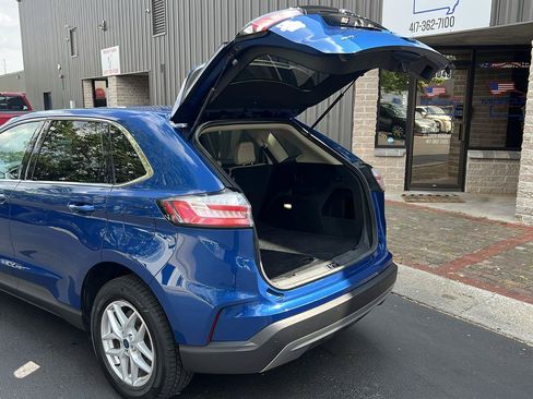 Used 2021 Ford Edge SEL AWD/4WD image 18