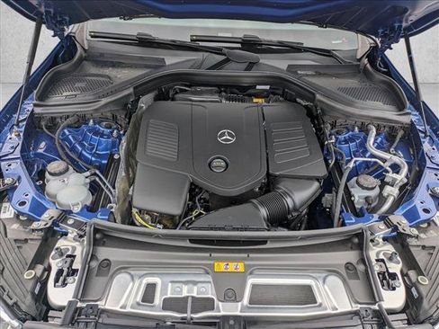 Certified 2025 Mercedes-Benz GLC 300 4MATIC image 23