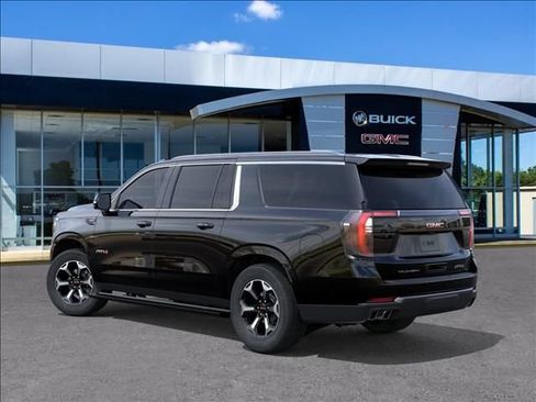 New 2026 GMC Yukon XL AT4 Ultimate AWD/4WD image 3