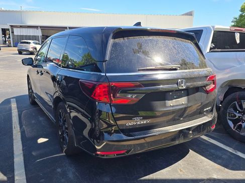 Used 2023 Honda Odyssey Sport image 7