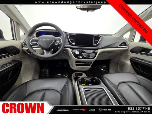 Certified 2024 Chrysler Pacifica Select image 15