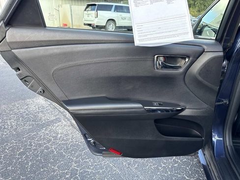 Used 2016 Toyota Avalon image 12