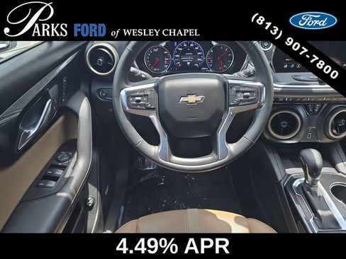 Used 2024 Chevrolet Blazer Premier w/ Enhanced Convenience Package FWD image 12