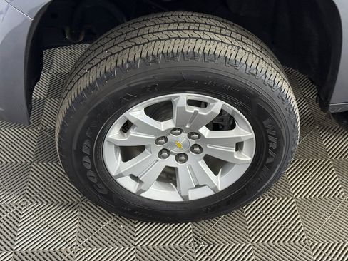 Used 2022 Chevrolet Colorado LT w/ LT Convenience Package image 10