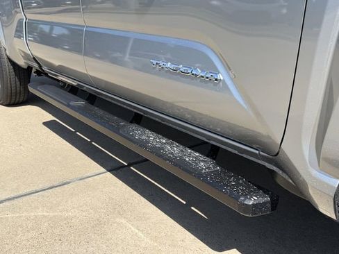 New 2026 Toyota Tacoma SR5 AWD/4WD image 10
