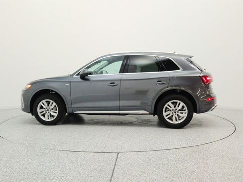 Used 2024 Audi Q5 2.0T Premium w/ Convenience Package AWD/4WD image 8