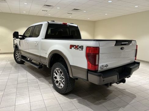 Used 2020 Ford F250 King Ranch w/ FX4 Off-Road Package AWD/4WD image 3