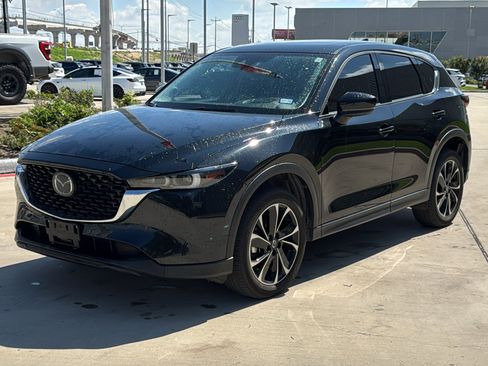 Used 2023 MAZDA CX-5 AWD 2.5 S w/ Premium Plus Pkg image 3