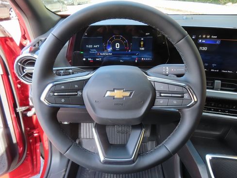 New 2026 Chevrolet Equinox LT w/ LPO, Floor Liner Package image 4