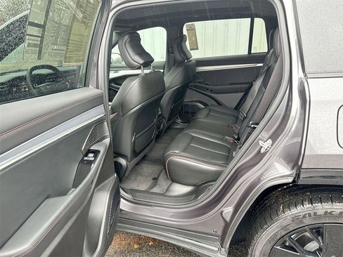 Used 2024 Jeep Wagoneer Launch Edition image 29