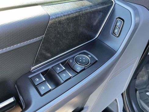 Used 2022 Ford F150 XLT w/ Equipment Group 302A High image 19