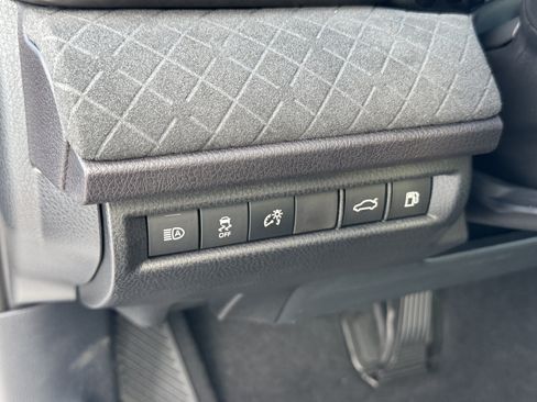 New 2026 Toyota Camry XLE FWD image 17