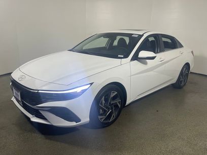 New 2025 Hyundai Elantra Limited